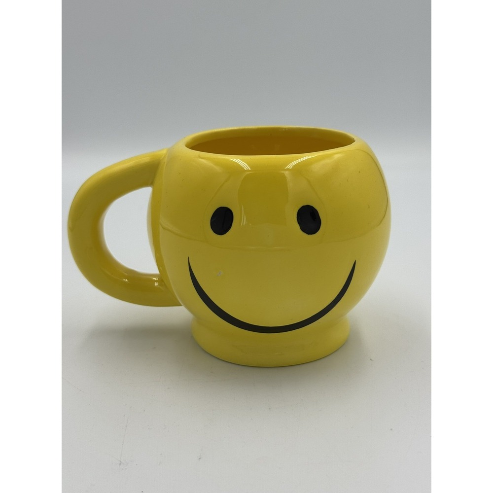 Smiley Face Coffee Mug Cup Yellow Planter Emoji Smiley Face Vintage Retro
